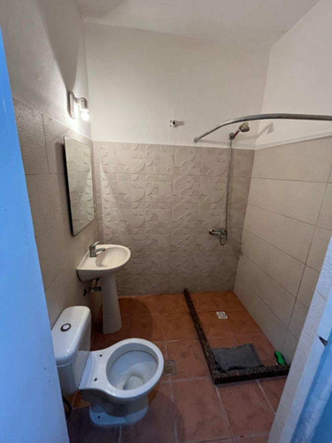 Apartamento ID.9236 - Venta Apartamento 2 Dormitorios En Tres Cruces Con Renta