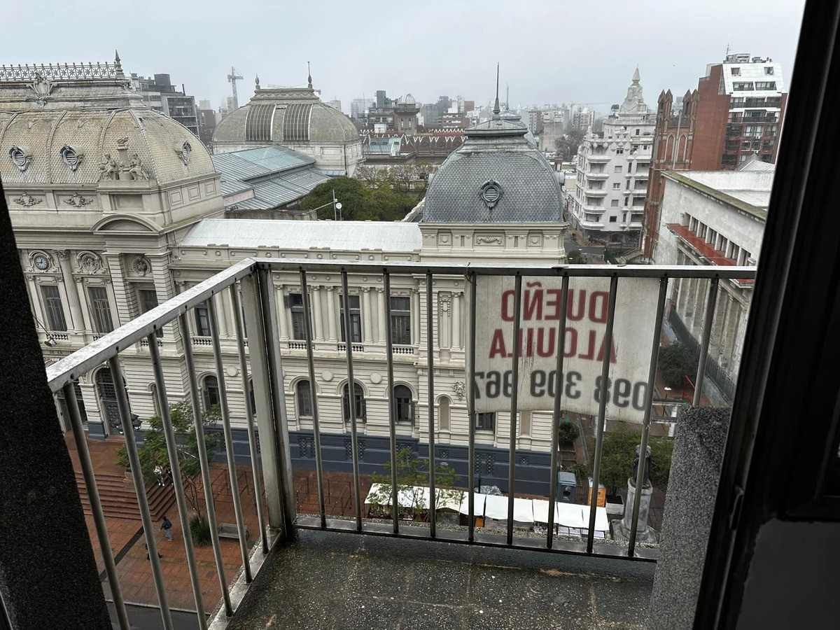 Apartamento ID.13008 - Alquiler De Monoambiente Sobre 18 De Julio Cómodo Y Luminoso Vista Despejada En Cordón