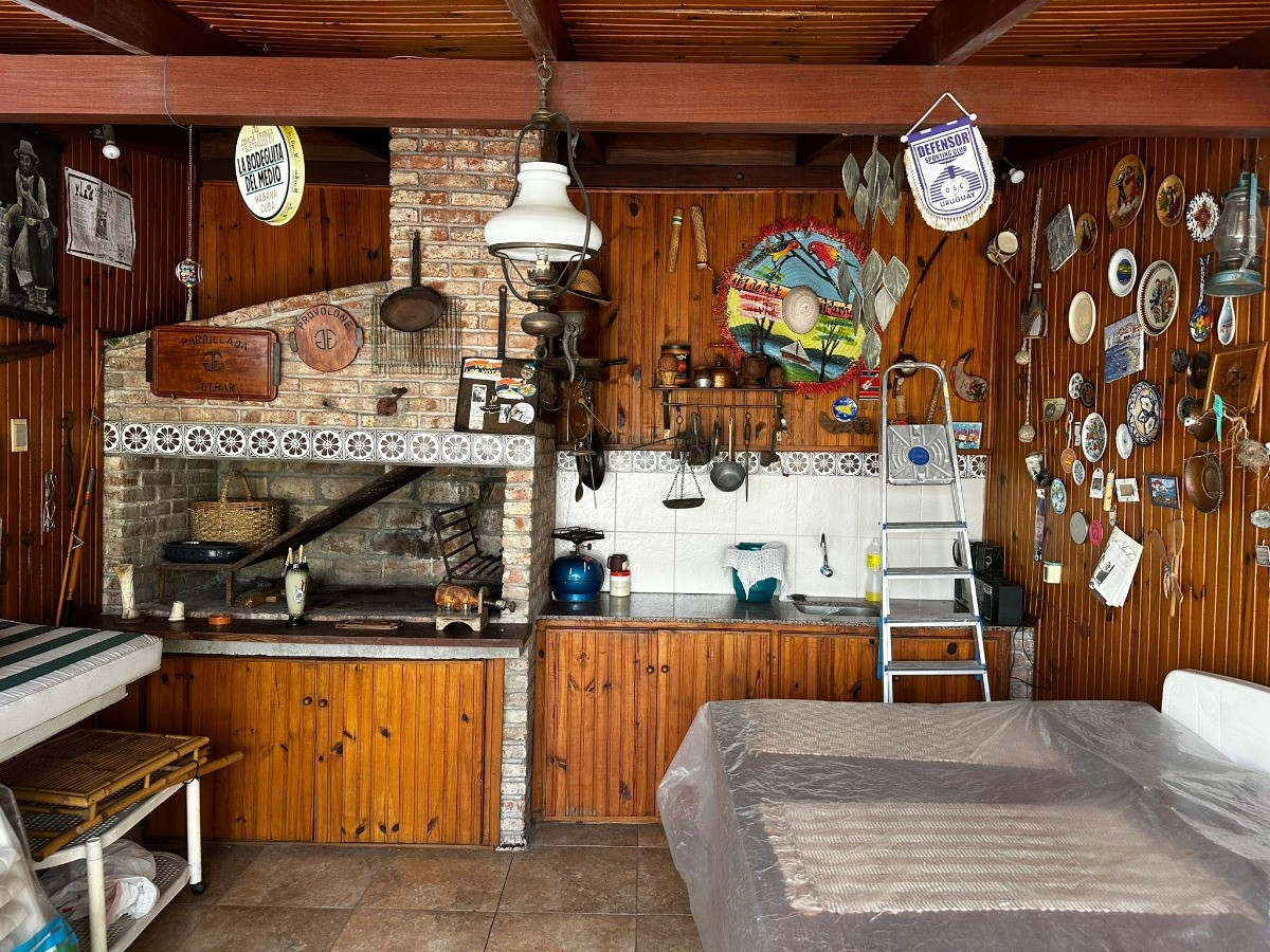 Apartamento ID.3976 - Venta Apartamento Planta Baja Con Fondo Barbacoa Villa Biarritz