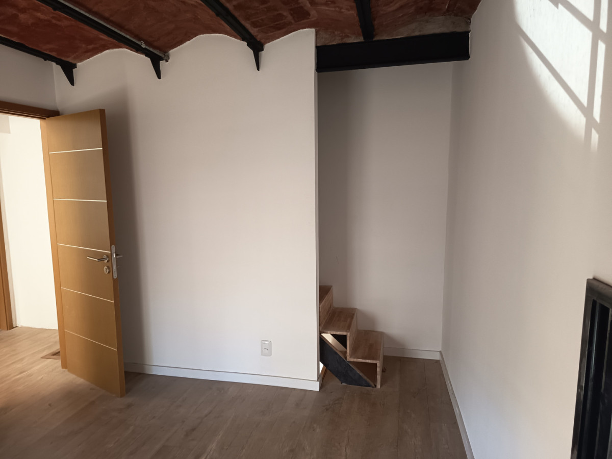 Apartamento ID.12715 - Venta Apto Casa Duplex Cordón 1 Dormitorio Azotea Reciclado