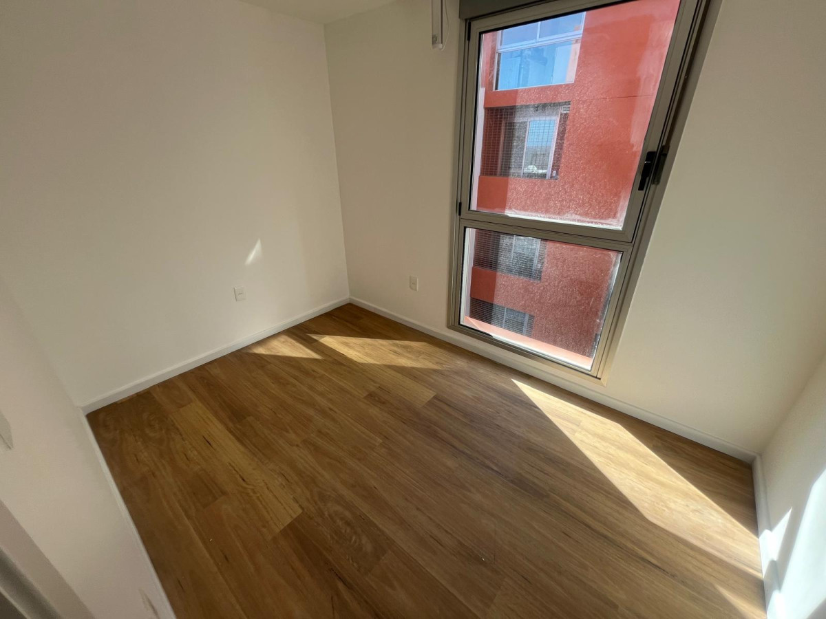 Apartamento ID.6571 - Venta Apartamento A Estrenar Centro 2 Dormitorios Terraza