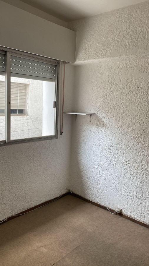 Apartamento ID.3644 - Venta Renta Apartamento 2 Dormitorios Excelente Estado Centro