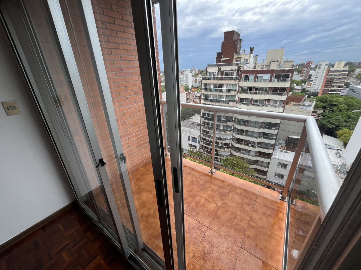 Apartamento ID.3376 - Alquiler Apartamento 2 Dormitorios Balcón En Pocitos Nuevo