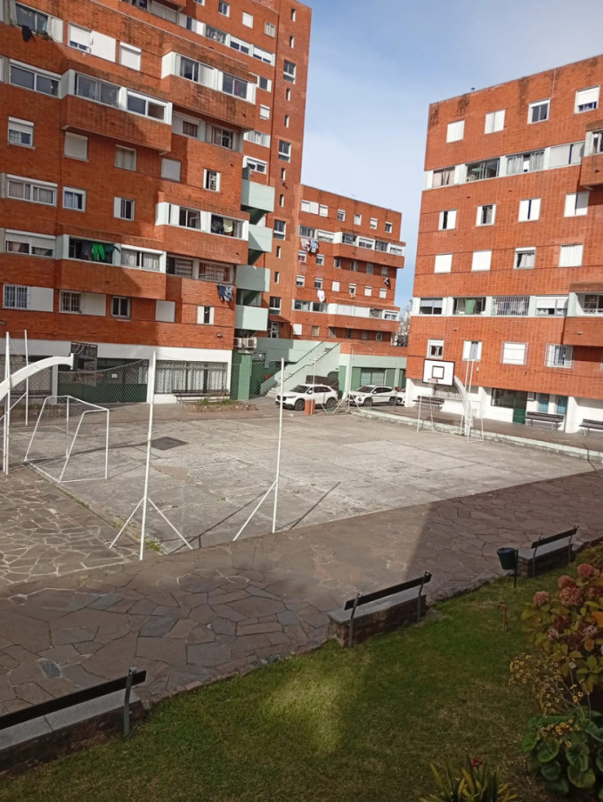 Apartamento ID.12873 - Venta Apartamento Dúplex 2 Dormitorios Sobre Avenida 8 De Octubre Y Pan De Azúcar Flor De Maroñas