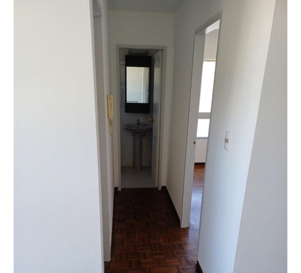 Apartamento ID.9570 - Alquiler Apartamento 1 Dormitorio Pocitos Nuevo