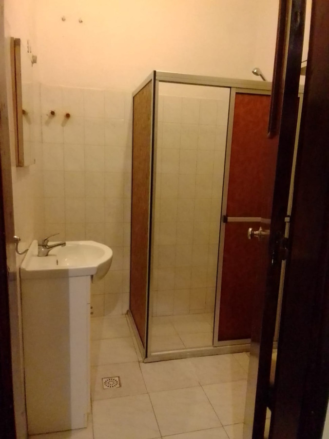 Apartamento ID.4777 - Alquiler Apartamento Iluminado Patio Azotea 2 Dorm Larrañaga
