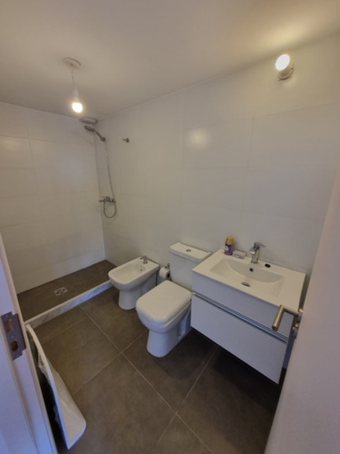 Apartamento ID.11557 - Alquiler Apartamento 1 Dormitorio Con Cochera  En La Blanqueada