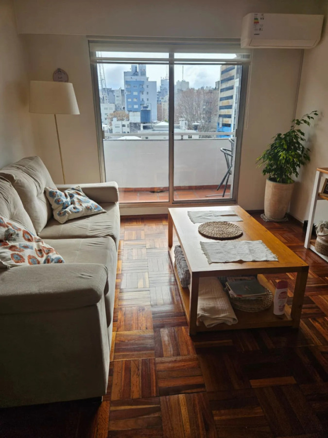 Apartamento ID.12993 - Alquiler Apartamento De 2 Dormitorios 2 Baños Amplio Y Luminoso En Cordón
