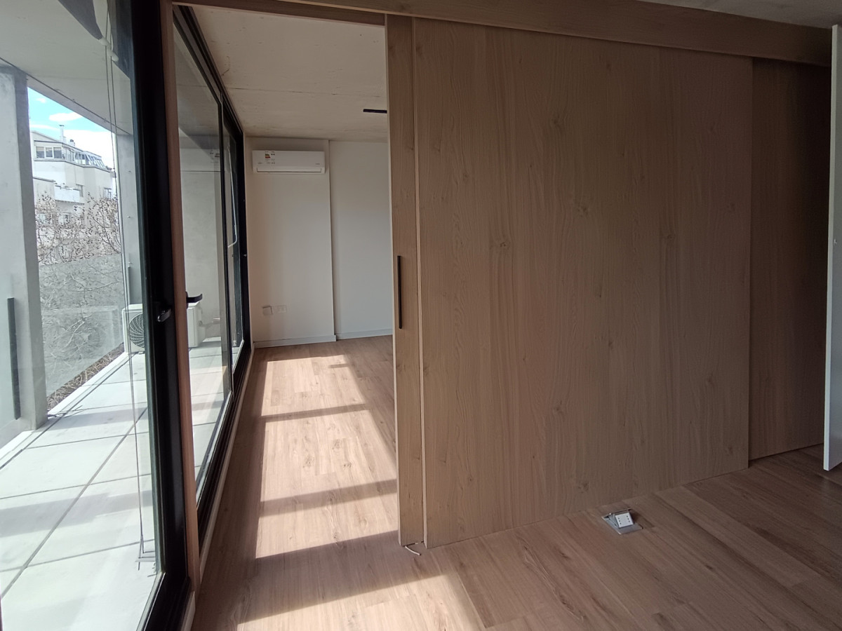 Apartamento ID.13150 - Alquiler Apartamento A Estrenar 2 Dormitorios Balcón Al Frente En Centro