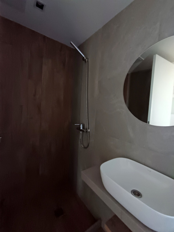 Apartamento ID.13148 - Alquiler Apartamento Nuevo De 1 Dormitorio Con Balcón Contrafrente En Centro