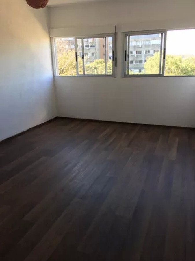 Apartamento Con Renta En Venta 3 Dormitorios En Malvín Norte