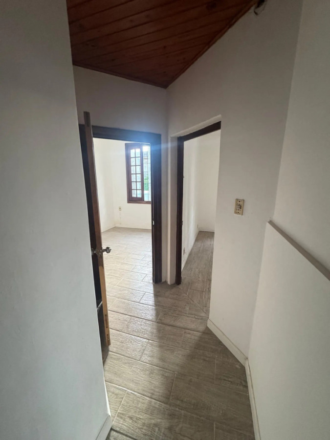 Casa ID.12890 - Alquiler Casa De 2 Dormitorios En Malvin