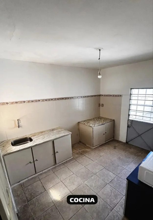 Casa ID.13289 - Alquiler Casa Planta Baja 3 Dormitorios Patio Con Parrillero Sin Gastos Comunes En La Blanqueada
