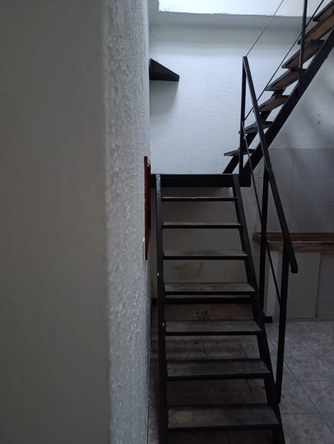 Casa ID.13260 - Alquiler Casa Al Frente De 1 Dormitorio Sin Gastos Comunes En Tres Cruces