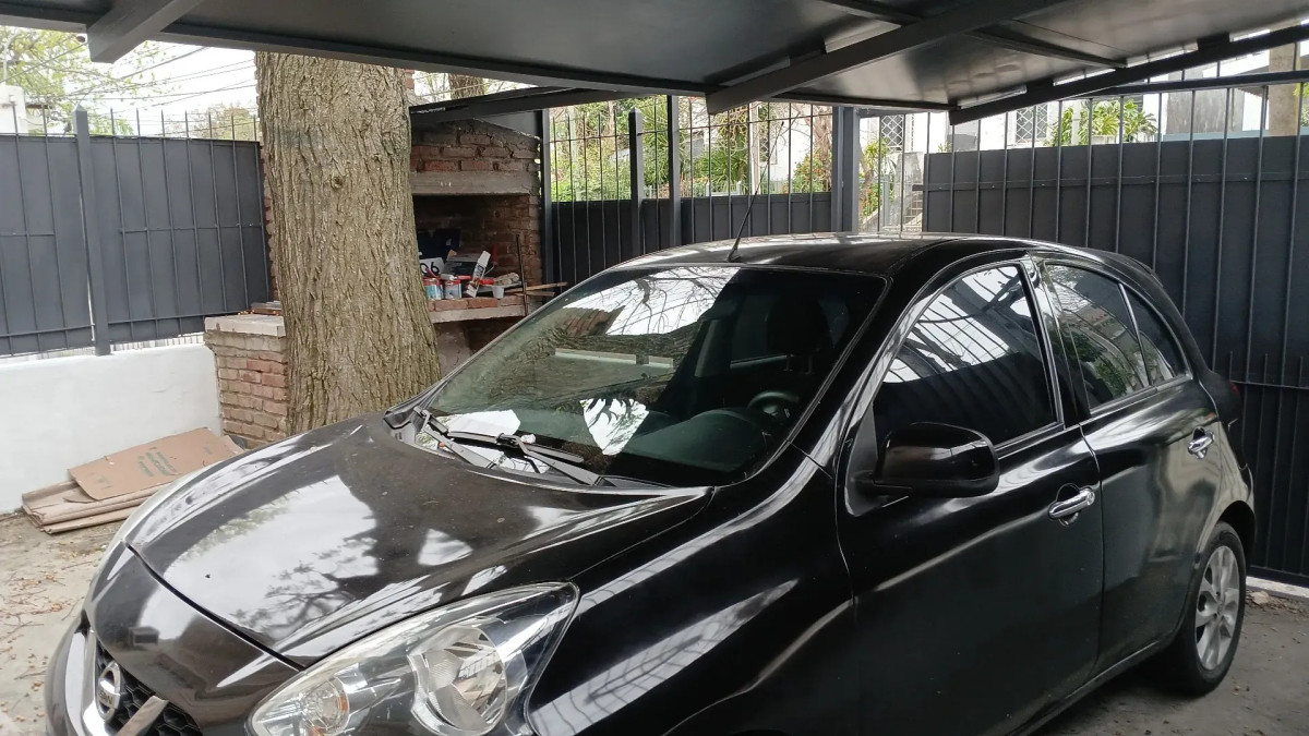 Casa ID.4492 - Venta Casa Con Renta De 3 Dormitorios Con Cochera en Cerrito de la Victoria