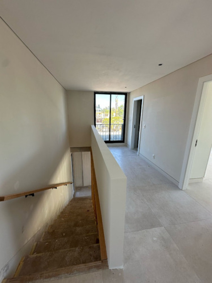 Casa ID.9055 - Alquiler Casa A Estrenar 3 Dormitorios Con Jardín Y Piscina En Carrasco Norte