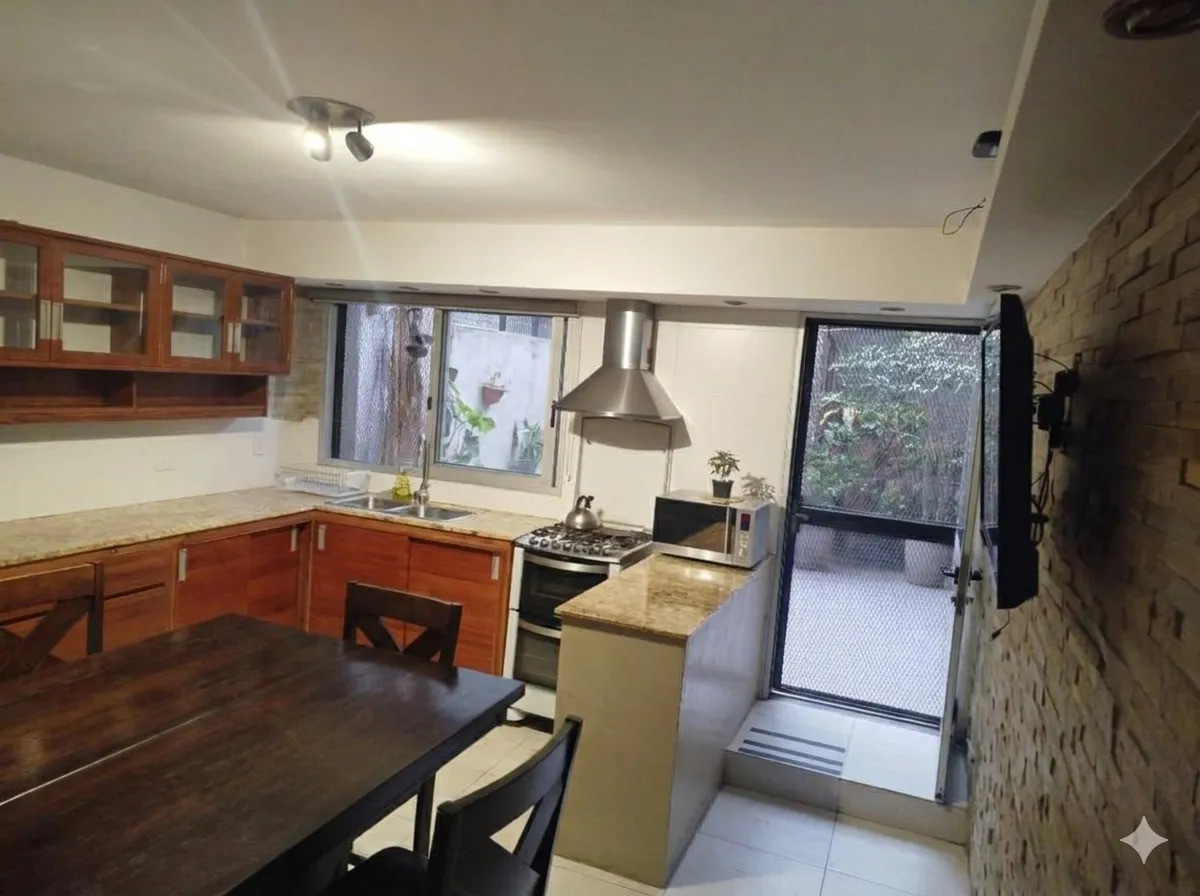 Casa ID.13239 - Alquiler Casa PH 3 Dormitorios 2 Baños 2 Patios Cordón