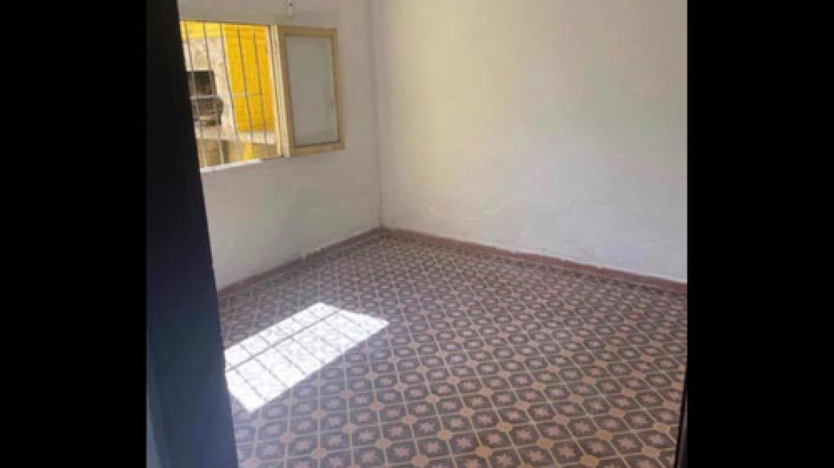 Casa ID.8925 - Venta Casa Con Renta 2 Dormitorios Patio Parrillero Garage En Colón