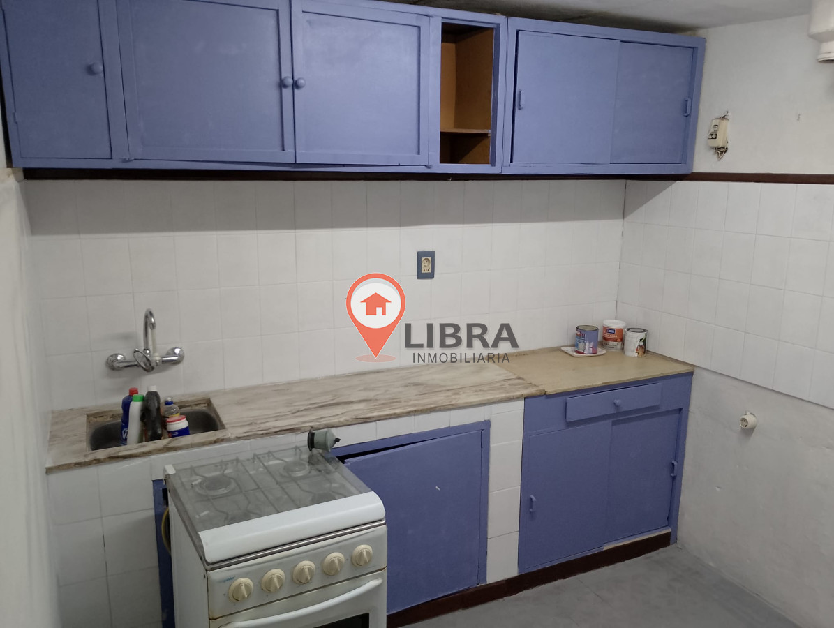 Casa ID.10050 - VENTA CASA EN PASO DE LAS DURANAS 2 DORMITORIOS 2 COCHERAS Y PARRILLERO!