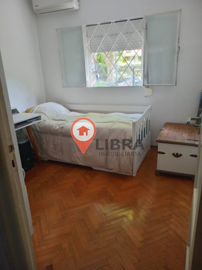 Casa ID.9677 - Hermosa Casa De 4 Dorm Cochera Jardín Terraza Parrillero