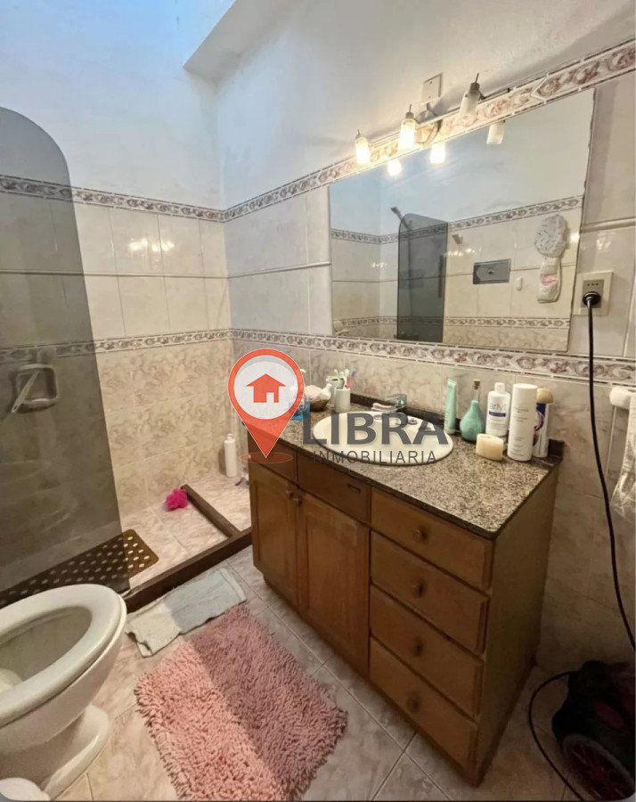 Casa ID.1490 - En Venta Casa 4 Dormitorios Y 3 Baños, Malvin Sur