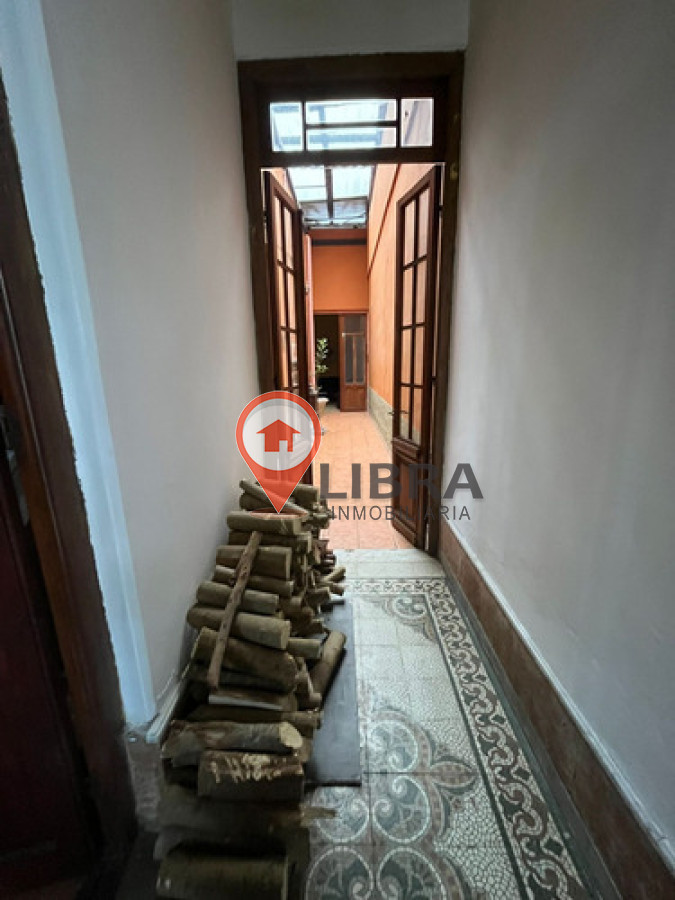 Casa ID.10161 - Venta Amplia Casa De Época En Aguada