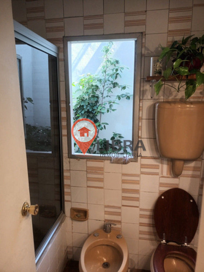Casa ID.8919 - Casa 4 Dormitorios O Escritorio 2 Baños Garage Terraza Con Parrillero En Parque Rodó