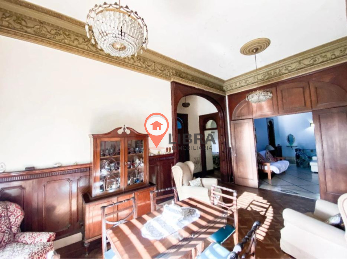 Casa ID.2492 - Importante Casona en Venta Avenida Gonzalo Ramírez Palermo!!