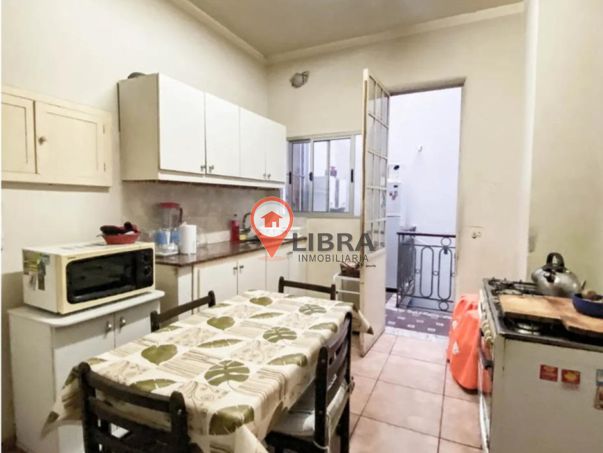 Casa ID.2492 - Importante Casona en Venta Avenida Gonzalo Ramírez Palermo!!