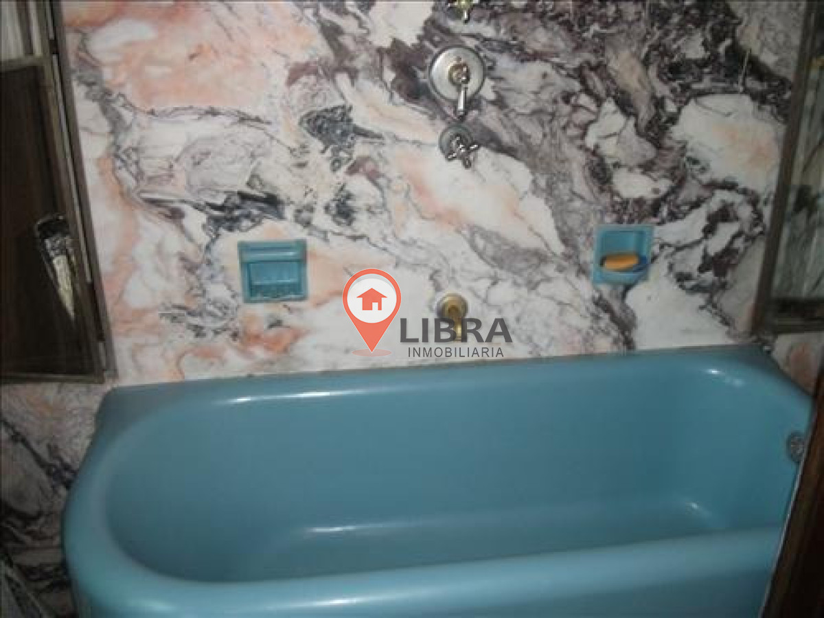 Casa ID.2492 - Importante Casona en Venta Avenida Gonzalo Ramírez Palermo!!