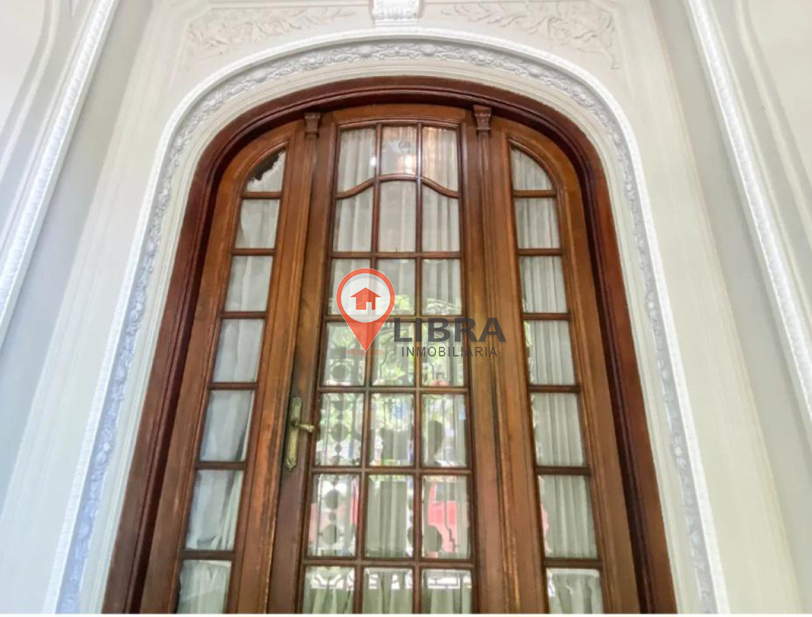Casa ID.2492 - Importante Casona en Venta Avenida Gonzalo Ramírez Palermo!!