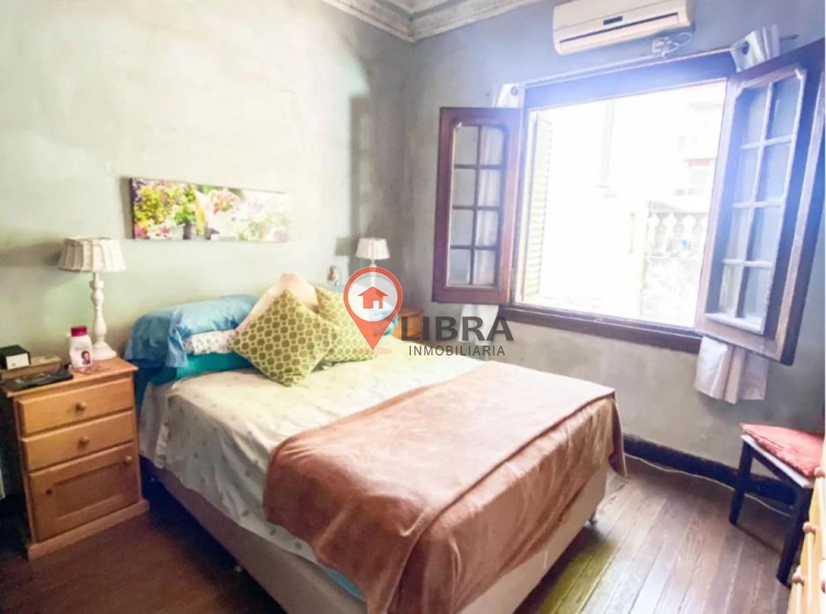 Casa ID.2492 - Importante Casona en Venta Avenida Gonzalo Ramírez Palermo!!