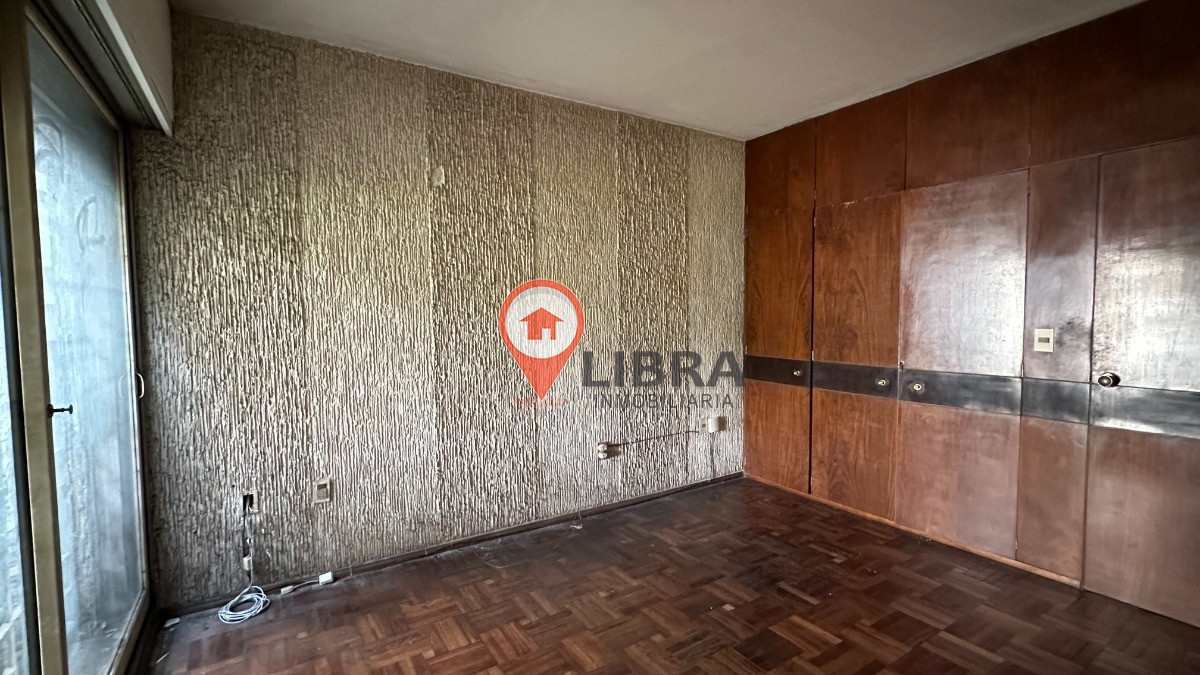 Casa ID.5360 - Excelente oportunidad Hermosa Casa sobre Av Luis Alberto De Herrera.