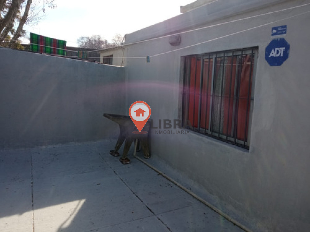 Casa ID.10201 - Alquiler Casa 2 Dormitorios, Altillo, Azotea En Aguada