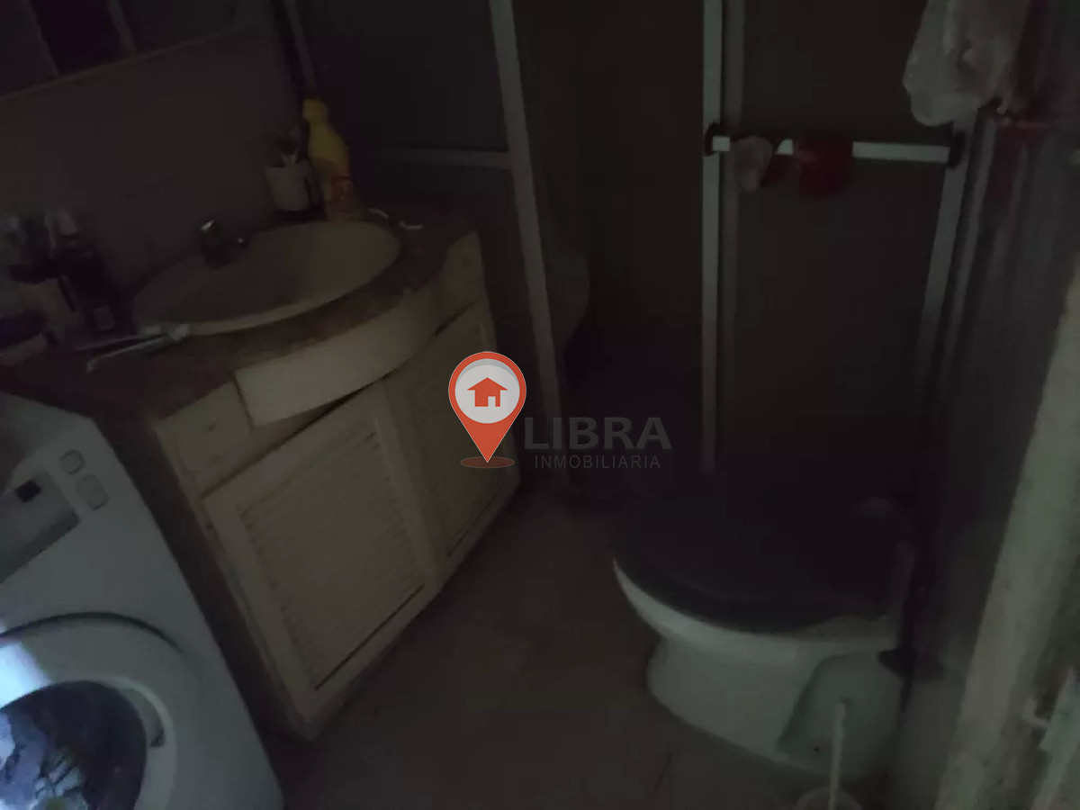 Casa ID.2146 - Casa De 2 Apartamentos Pérez Castellanos Sin Gastos Comunes