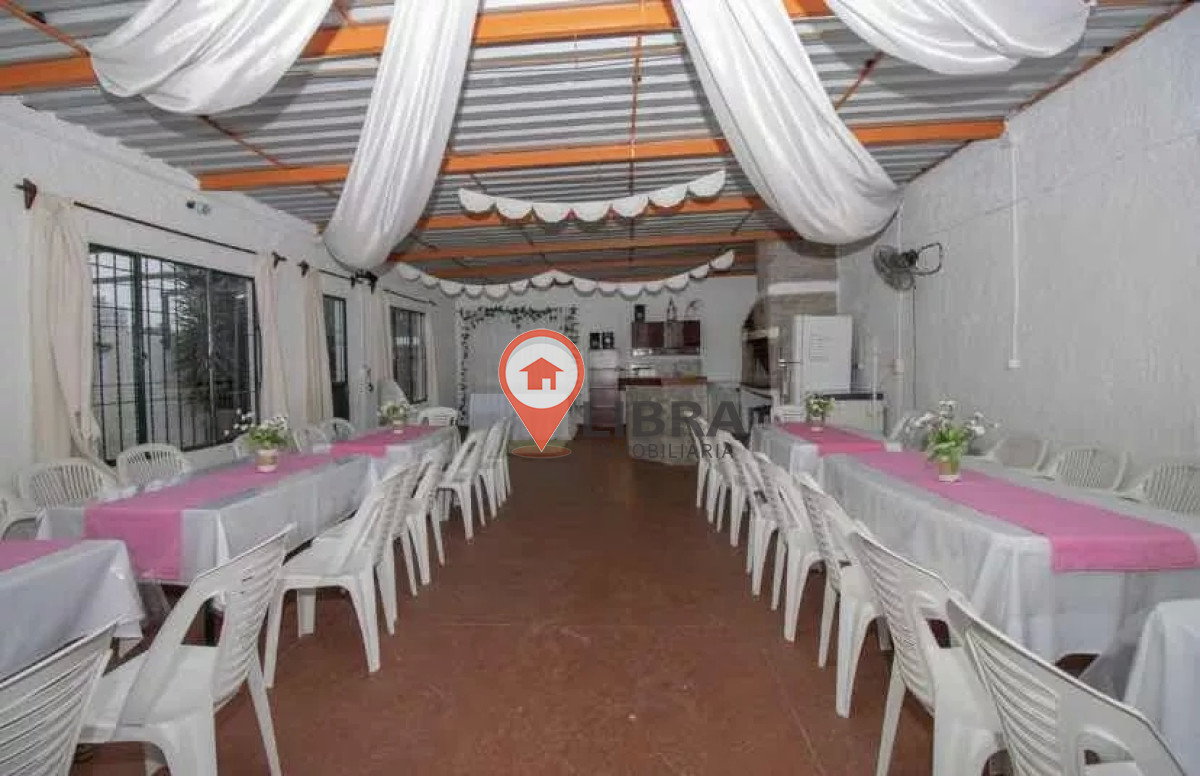 Casa ID.3705 - Casa En Paso Molino 3 Dormitorios 2 Baños Barbacoa Garaje 