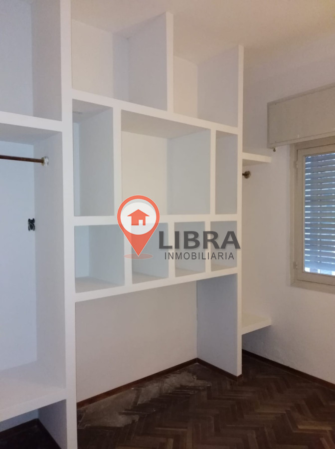 Casa ID.4708 - Excelente Casa De 3 Dormitorios 2 Baños Garaje Para 2 Autos