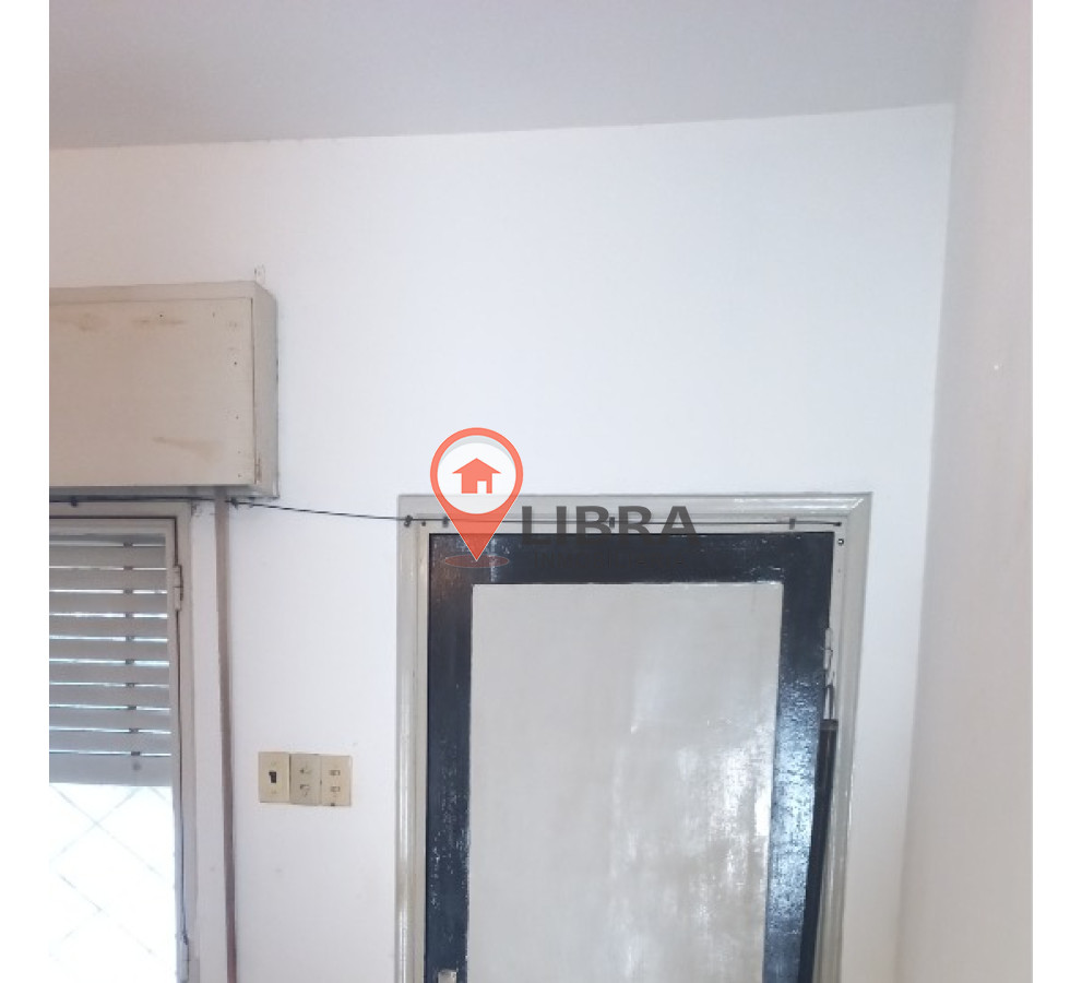 Casa ID.4759 -  Muy Linda Casa Tipo Chalet En Peñarol Entre La Estación De Trenes Y Garzón.
