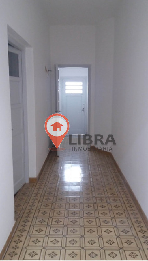 Casa ID.9226 - Alquiler Casa En Buceo 2 Dormitorio Como Nueva Con Cochera