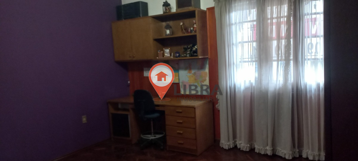 Casa ID.5093 - Propiedad En Venta!! Ubicada En La Blanqueada, 3 dormitorios, 2 baños y garaje!