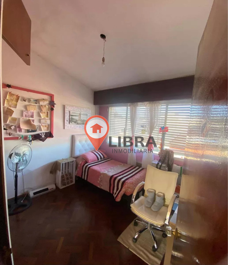 Casa ID.5622 - Excelente oportunidad Casa sin Gc también para Oficina o Comercio !!!!