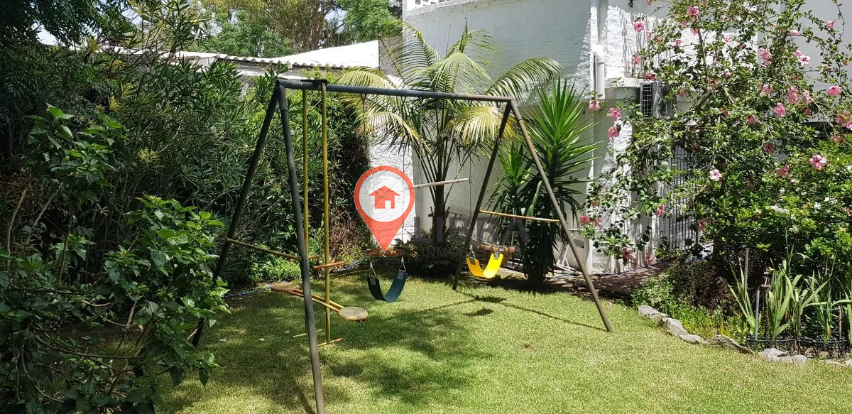Casa ID.3712 - Hermosa Casa En Aires Puros 4 Dormitorios Excelente Estado