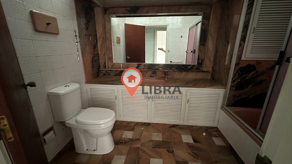 Casa ID.6483 - Hermosa Casa De 4 Dorm Con Gigante Terreno Parrillero y Garaje