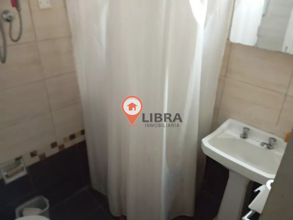 Casa ID.6716 - Venta Casa Reciclada 4 Dormitorios y 2 Baños. Cordon 
