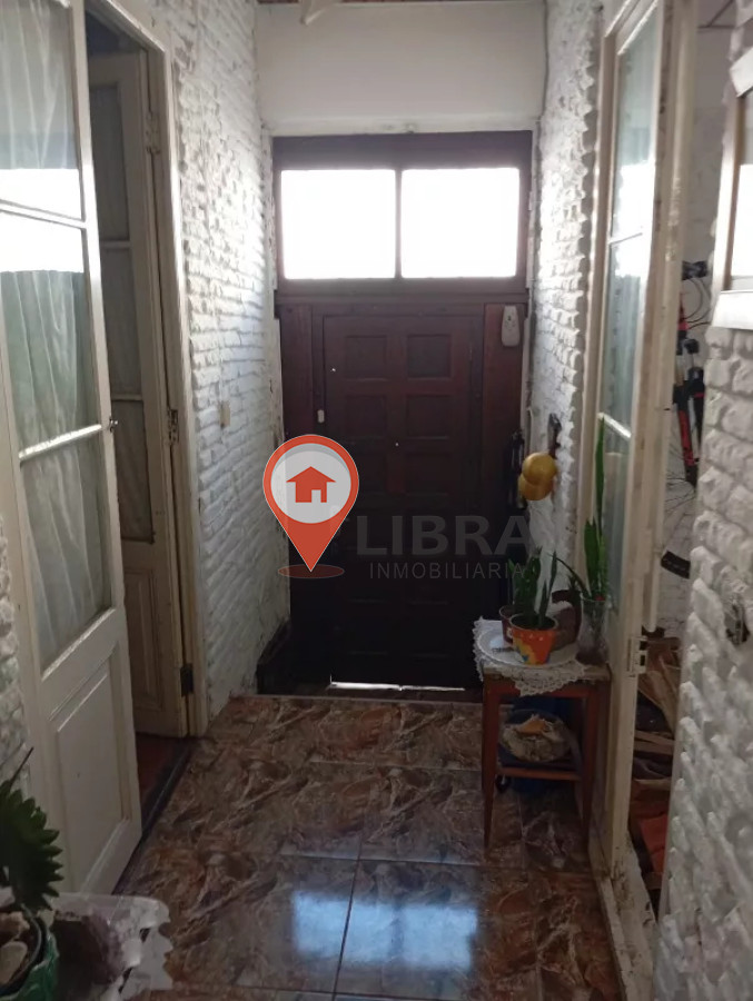 Casa ID.6716 - Venta Casa Reciclada 4 Dormitorios y 2 Baños. Cordon 