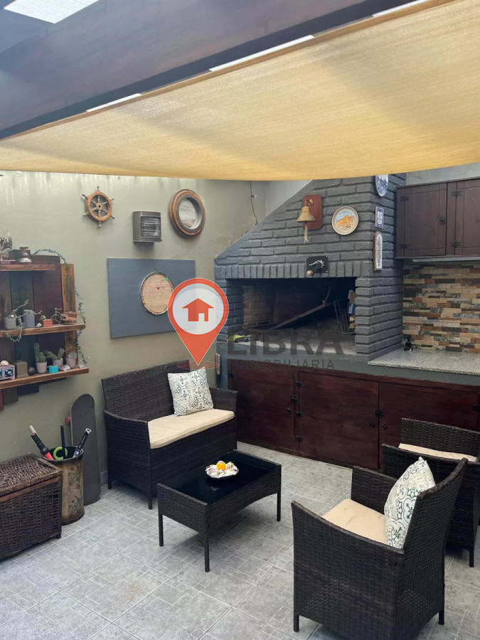 Casa ID.8691 - Venta Casa 2 Dormitorios Patio Parrillero Sin Gastos Pocitos