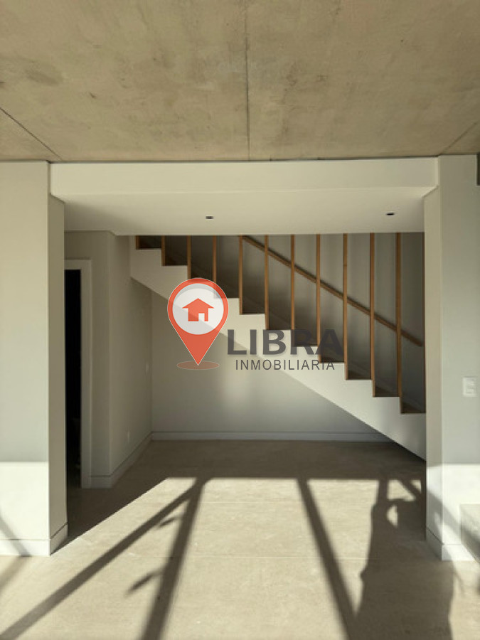 Casa ID.9038 - Alquiler Casa A Estrenar 3 Dormitorios Con Jardín Y Piscina En Carrasco Norte