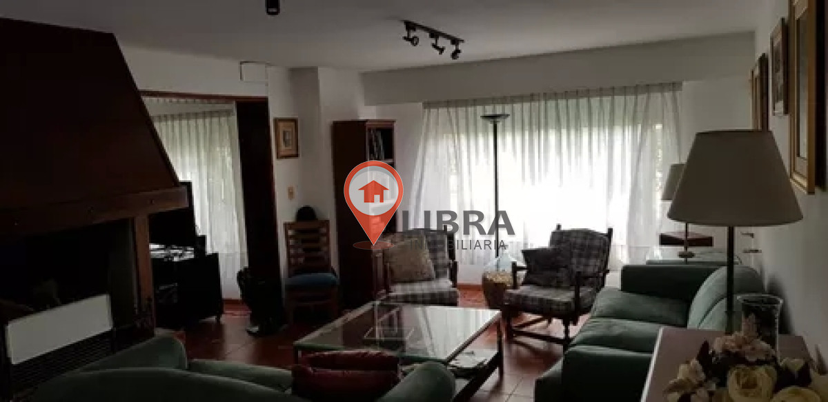 Casa ID.3712 - Hermosa Casa En Aires Puros 4 Dormitorios Excelente Estado