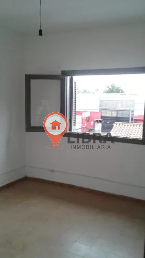 Casa ID.10195 - CASA EN ALQUILER EN MALVIN 2 DORMITORIOS!