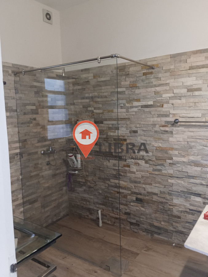 Casa ID.7406 - Se Vende De Casa 3 Dormitorios 3 Baños Amplio Terreno Cochera Atahualpa